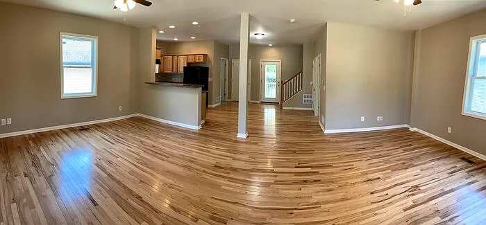 3 bed, 2.5 bath, 1700 sqft, $2,465 — Photo 3