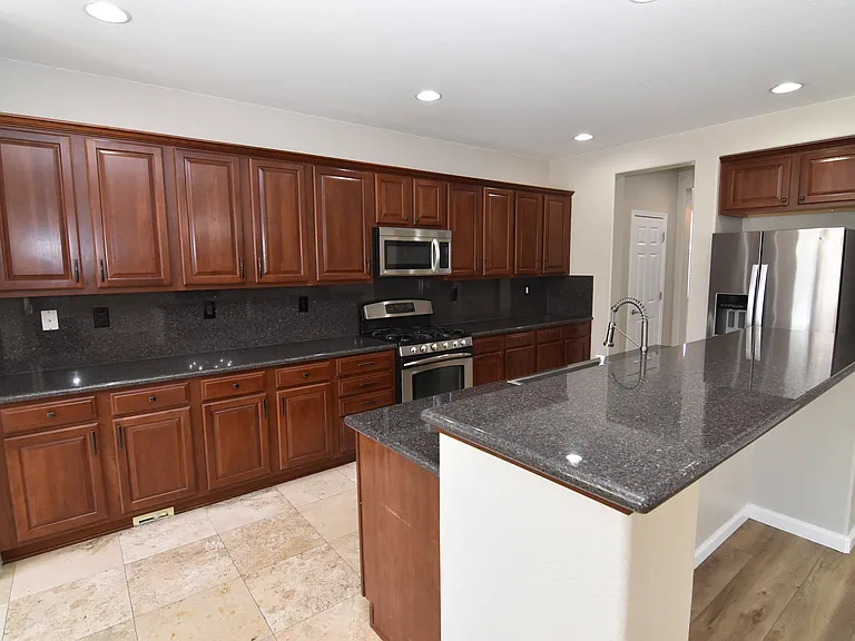 6773 Kiskadee Dr — Photo 5