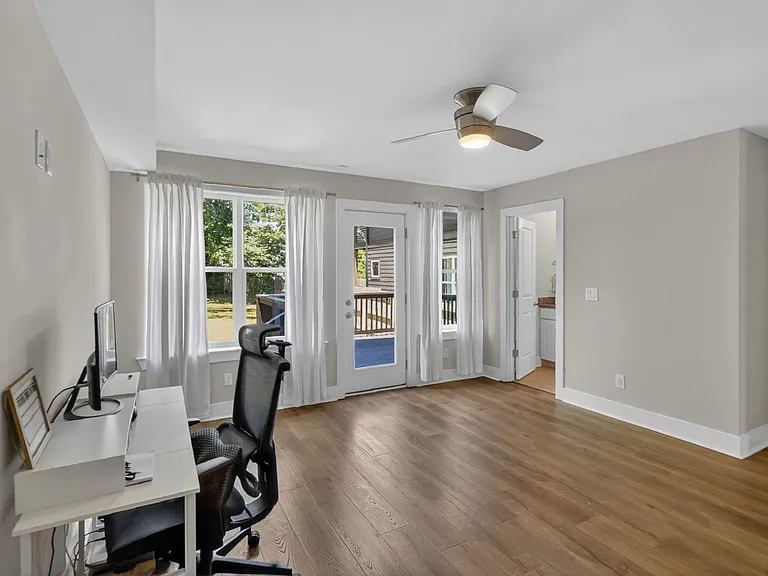 1007A Alice St — Photo 40