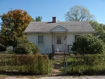 3141 S Lockburn St photo 1