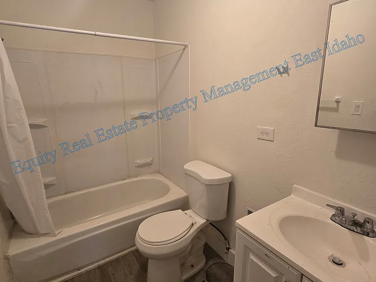 229 S Garfield Ave #3 — Photo 11