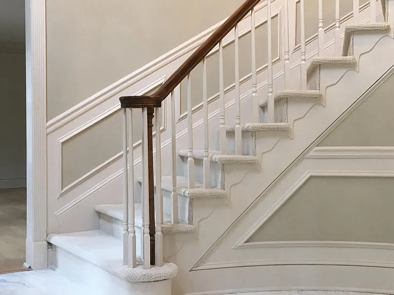 Entry way staircase