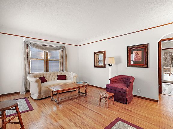 5th image of 5616 46th Ave S