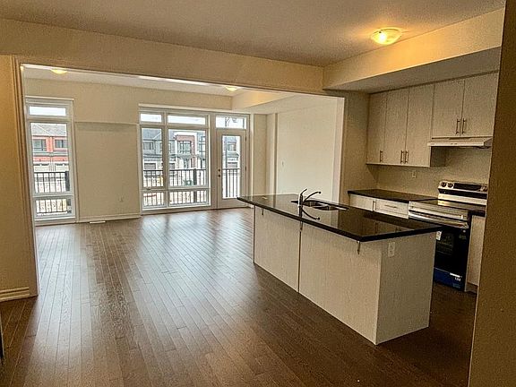 5th image of 39 Griffith St