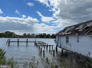 16167 Cobb Island Rd, Newburg, MD 20664