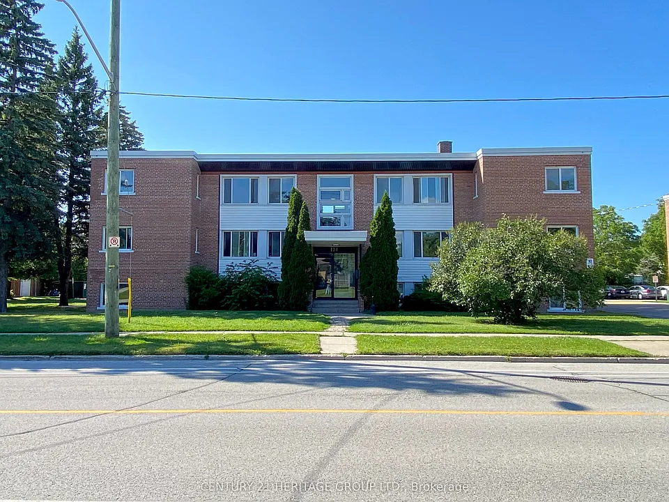174 Grove St E #3