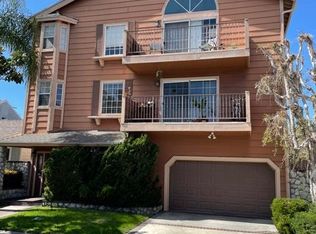 1075 Newport Ave APT 4, Long Beach, CA 90804