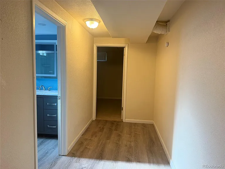 1223 S Eaton St — Photo 17