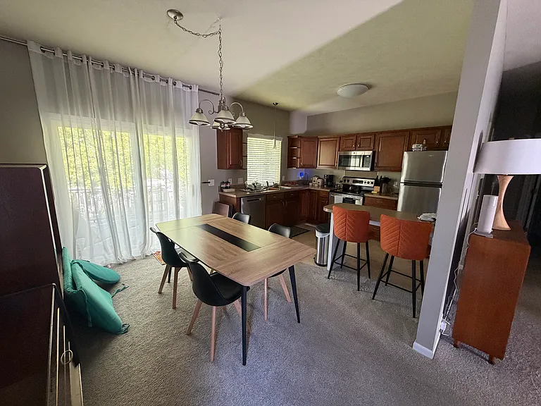 5062 N 155th Ave — Photo 9