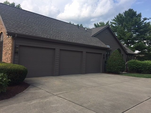 2nd image of 51130 Huntington Ln