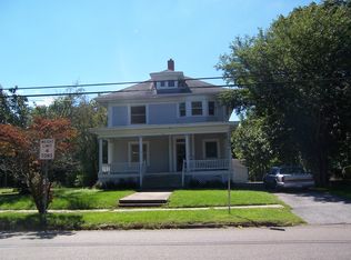 152 Main St, Carthage, IL 62321