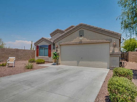 3rd image of 23745 N El Frio Ct