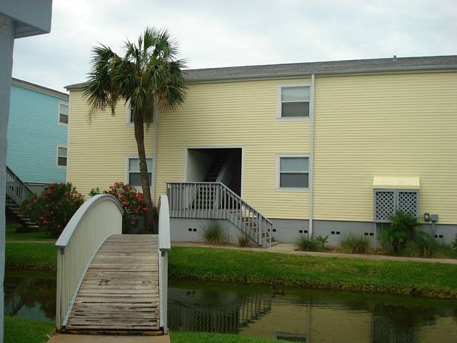 1st image of 1650 Via Deluna Dr E #4
