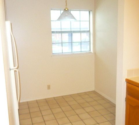 2nd image of 7930 Roanoke Run APT 904