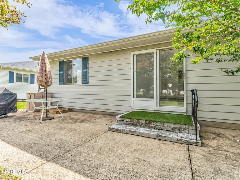 12 Montego St — Photo 19