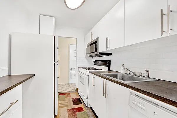 Sold by Hartland Group | media 20