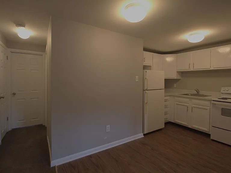 Oak Ridge Apartments — Photo 4