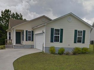 304 Mulberry Ln, Jacksonville, NC 28546