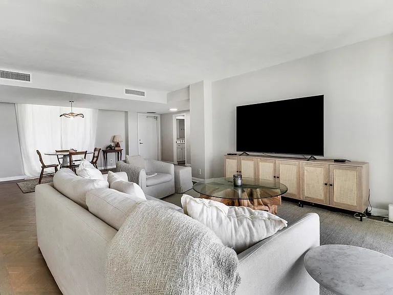 5400 N Ocean Dr — Photo 13