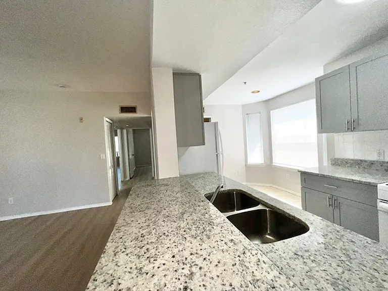 420 Summit Ridge Pl #306 — Photo 31