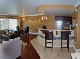 4740 Roanoke Pkwy APT 302, Kansas City, MO 64112