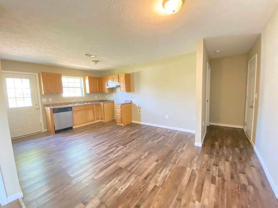1st image of 3034 Kimberly Dr