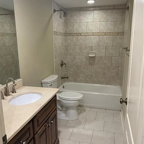 6032 Coldwater Point — Photo 26