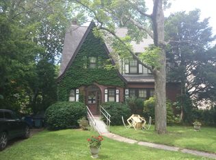 329 Pond St, Jamaica Plain, MA 02130