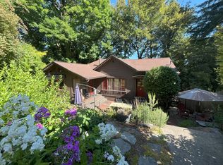 2303 SW Market Street Dr, Portland, OR 97201