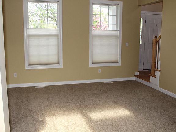 5th image of 7112 Bolingbrook Dr