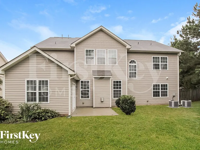240 Golden Valley Dr — Photo 15