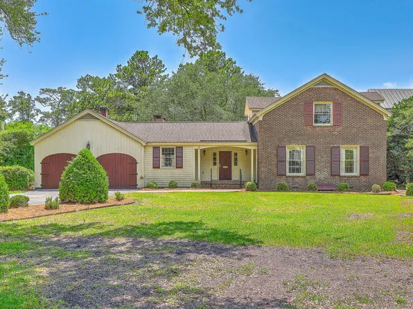 17 Johnson Rd, Charleston, SC 29407