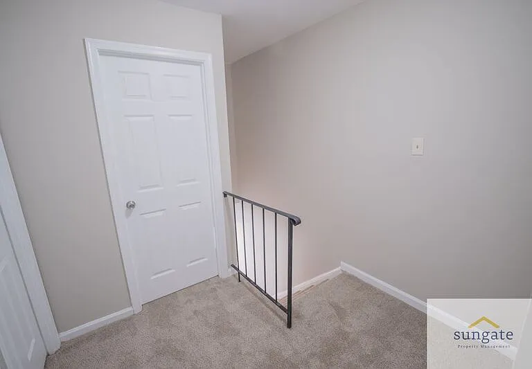 6449 Union Ct — Photo 14