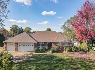 11 Willow Trl, Collinsville, IL 62234