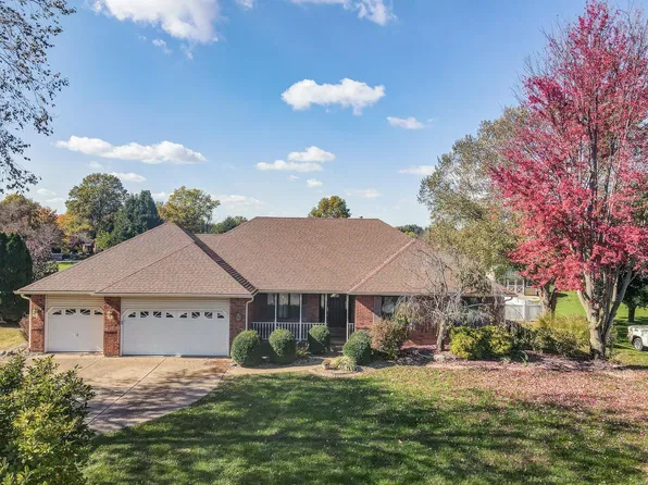 11 Willow Trl, Collinsville, IL 62234