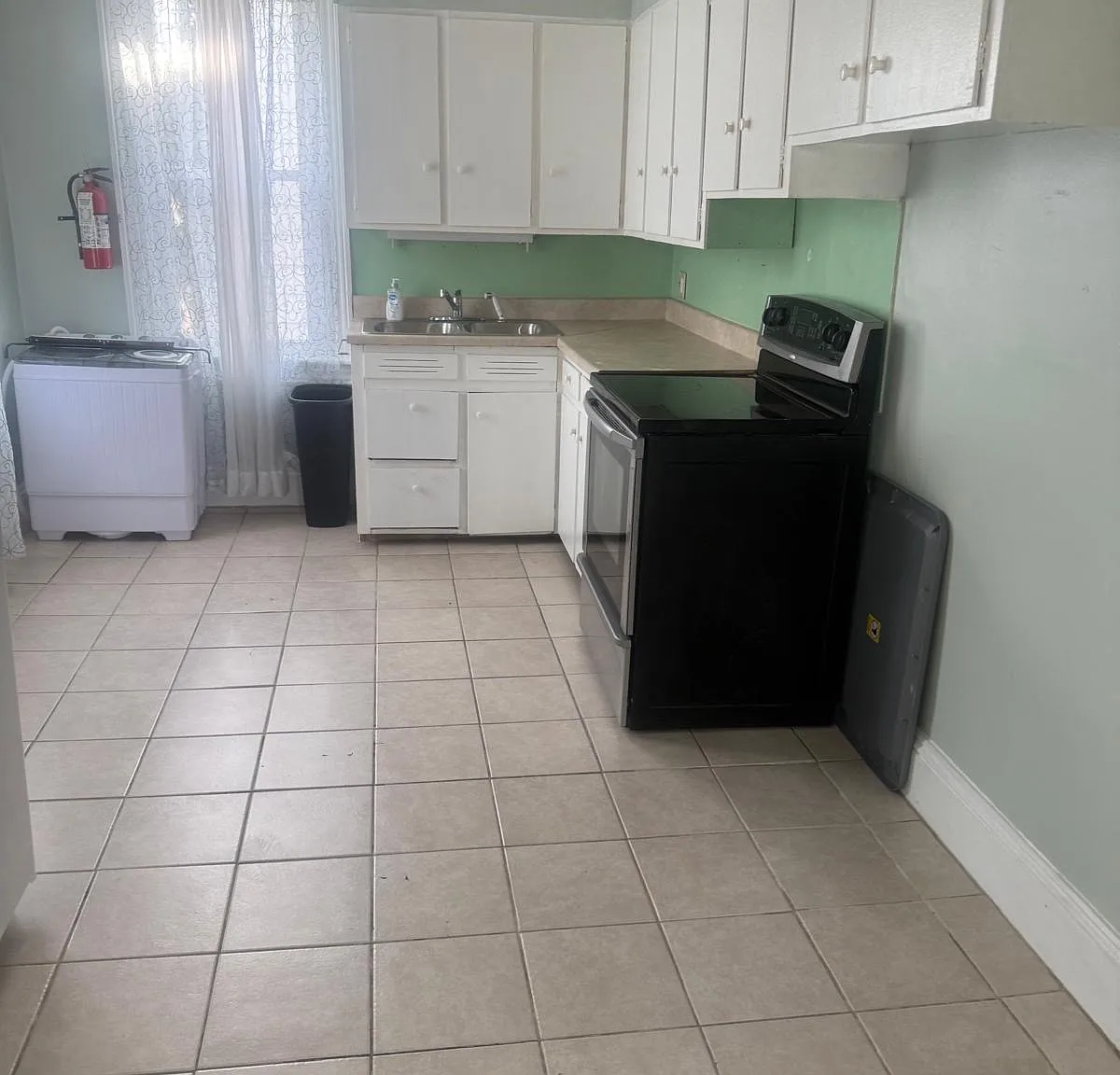 2 bed, 900 sqft, $1,395 — Photo 2