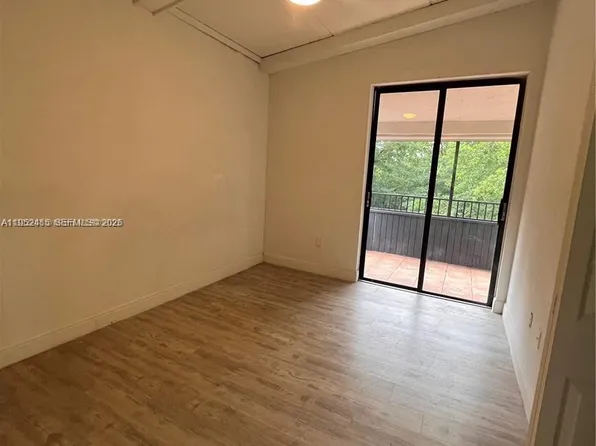 16220 NW 2nd Ave APT 511, Miami, FL 33169