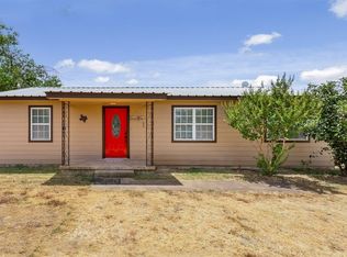 3370 County Road 303, Oglesby, TX 76561