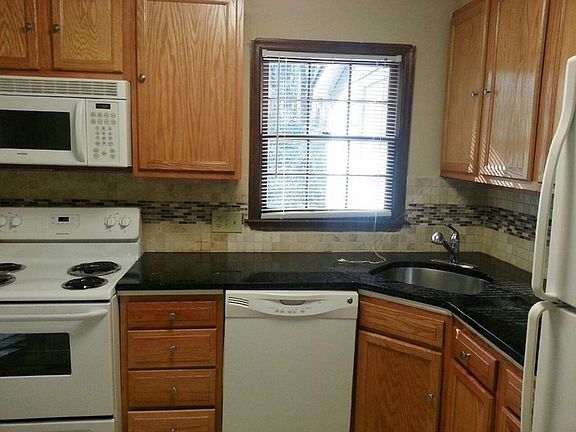 2nd image of 708 Burnt Creek Dr NW APT A
