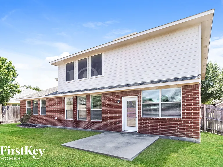 3213 Bloomfield Trl — Photo 15