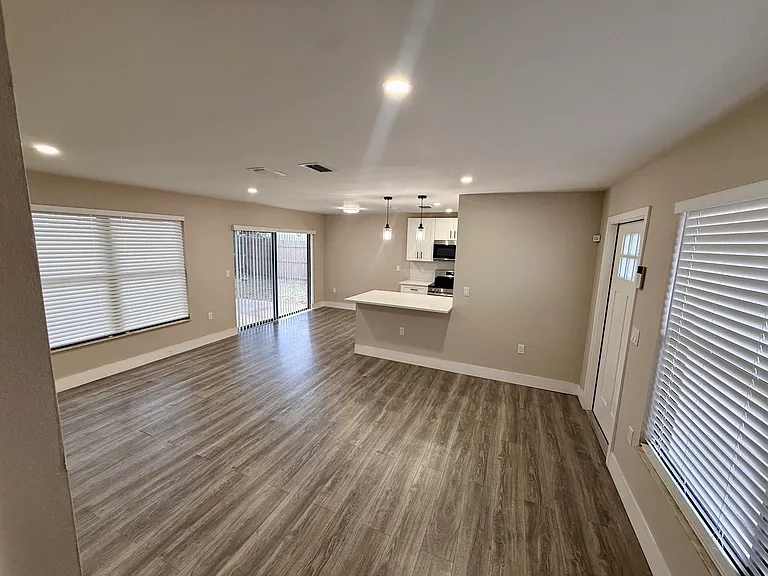 7502 Culver Ln — Photo 21