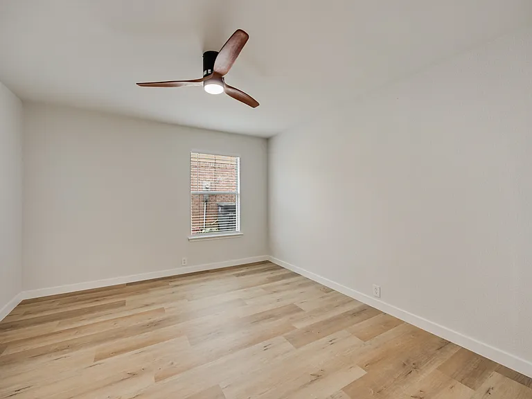 7127 Larkin Dr — Photo 15