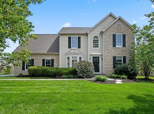 9281 Marlebury End, Powell, OH 43065