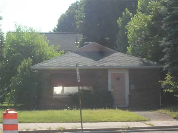 1730 N Clinton Ave, Rochester, NY 14621