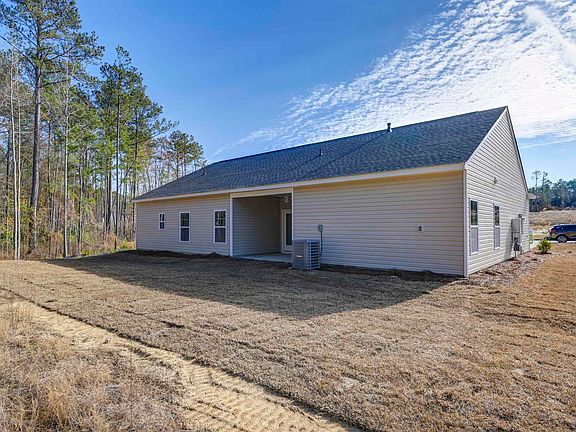 2nd image of 211 Raglins Way