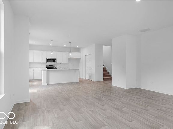 4th image of 4753 E Summerfield Dr