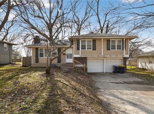 11504 Manchester Ave, Kansas City, MO 64134