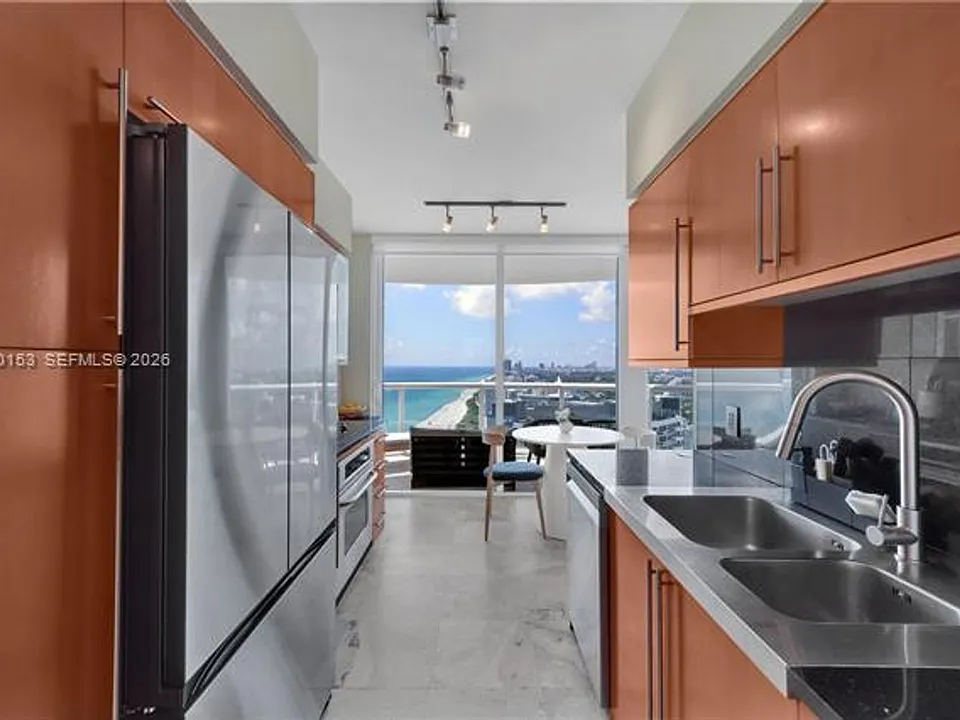 6365 Collins Avenue Cu #3906