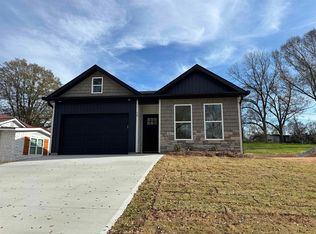 72 Bobo St, Inman, SC 29349