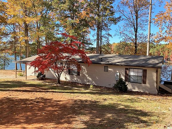3rd image of 218 Wilsor Oaks Dr